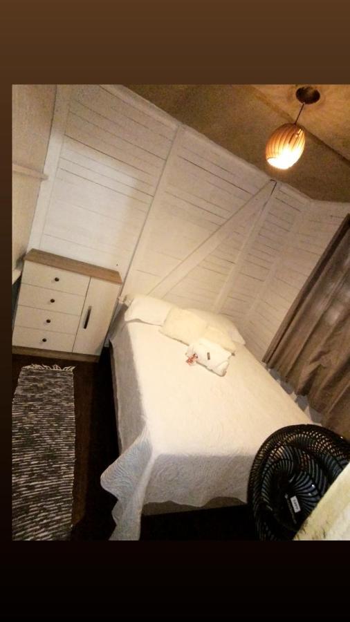 Pousada E Hostel Girassol Имбитуба Екстериор снимка