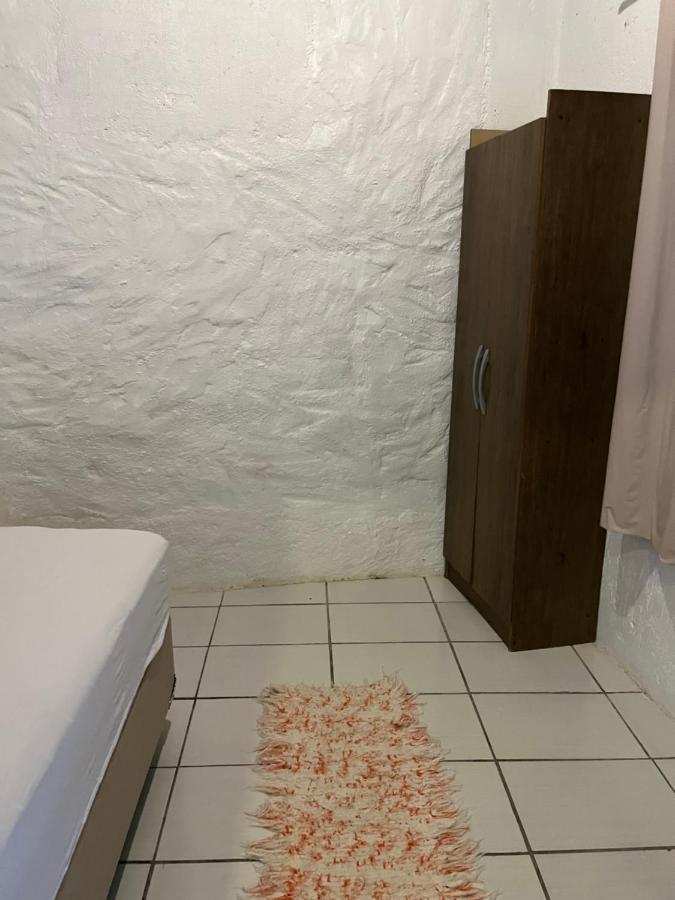 Pousada E Hostel Girassol Имбитуба Екстериор снимка